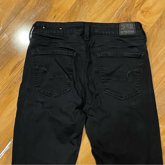 American eagle next level stretch black jeans, size 6 long - Picture 4 of 14